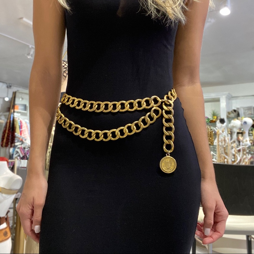 SOLD Authentic Chanel Vintage Gold Chain Belt - Picture 1 of 5
